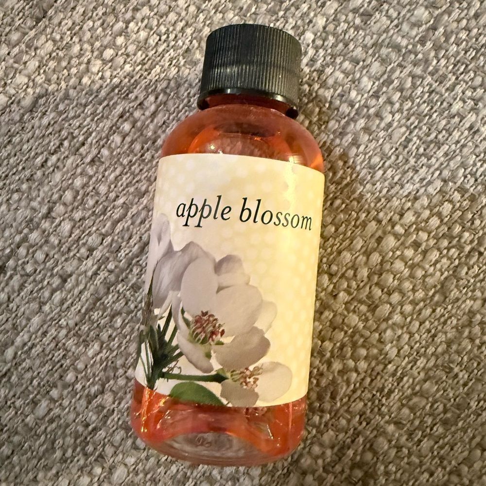 Apple Blossom Rainbow vac system scent
